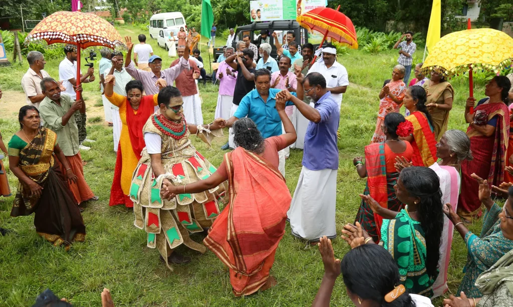 When Kochi’s Farmers Danced With Kadamban Moothan!