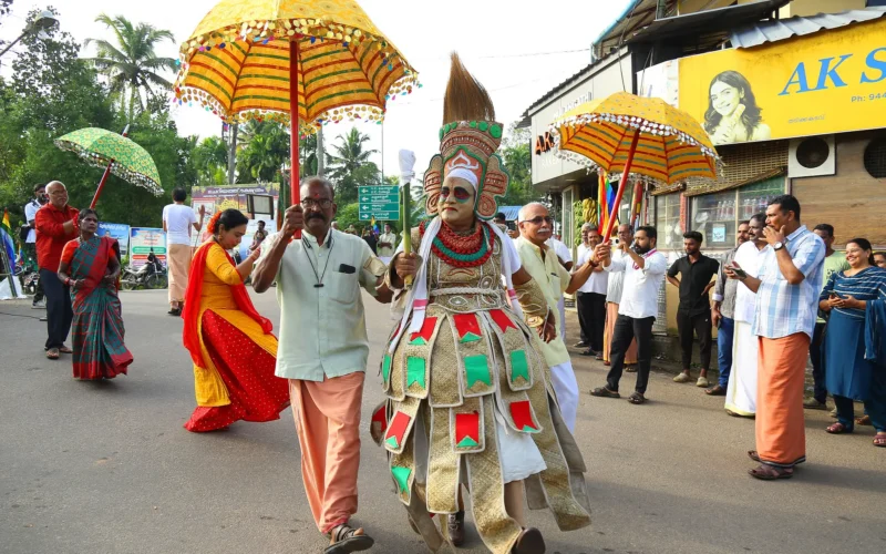 When Kochi’s Farmers Danced With Kadamban Moothan!