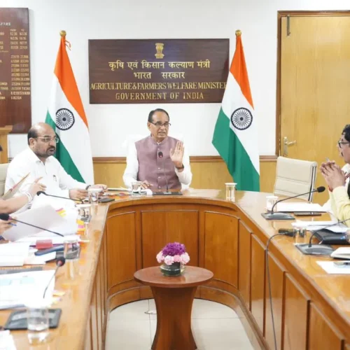 Shivraj Singh Chauhan Orders Crackdown on Fake Farm Inputs, Assures Farmers of Protection!